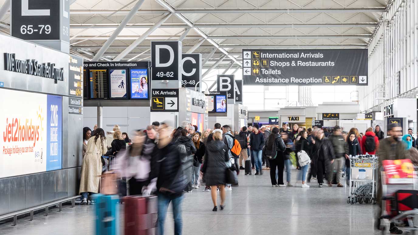 London Stansted Airport taxi collection